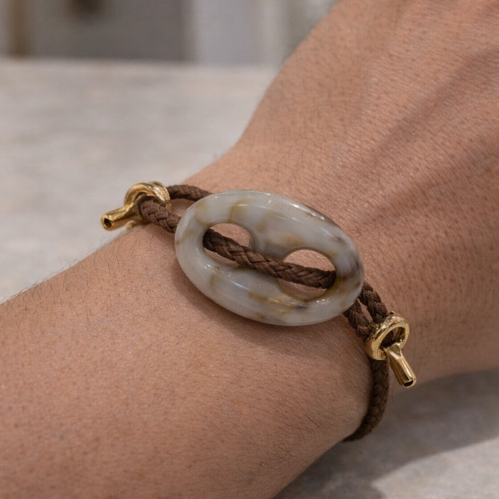 Contemporary's bracelet