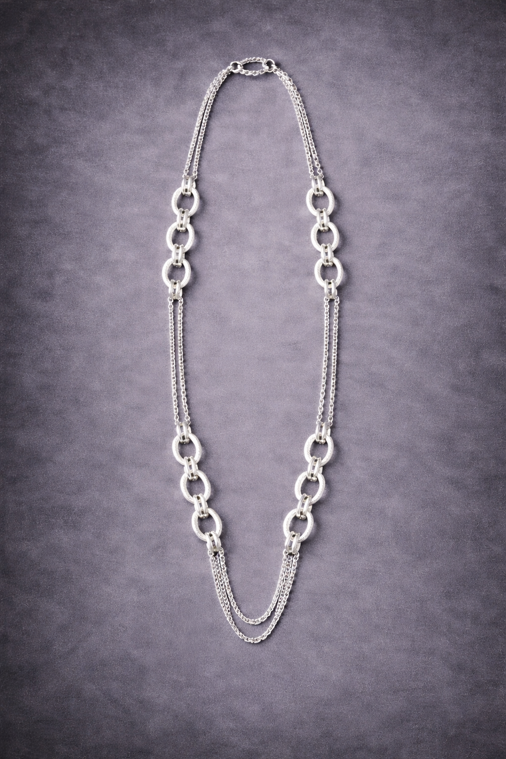 Three hoops \ one tone long necklace