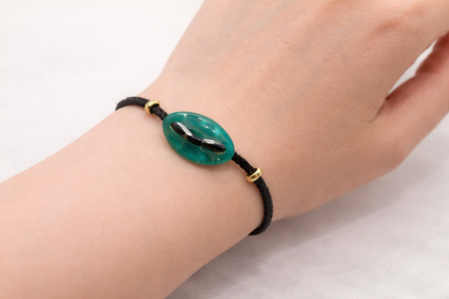 Contemporary's bracelet