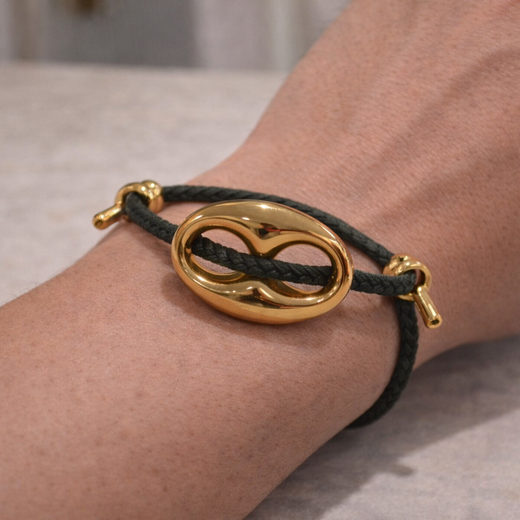 Contemporary's bracelet