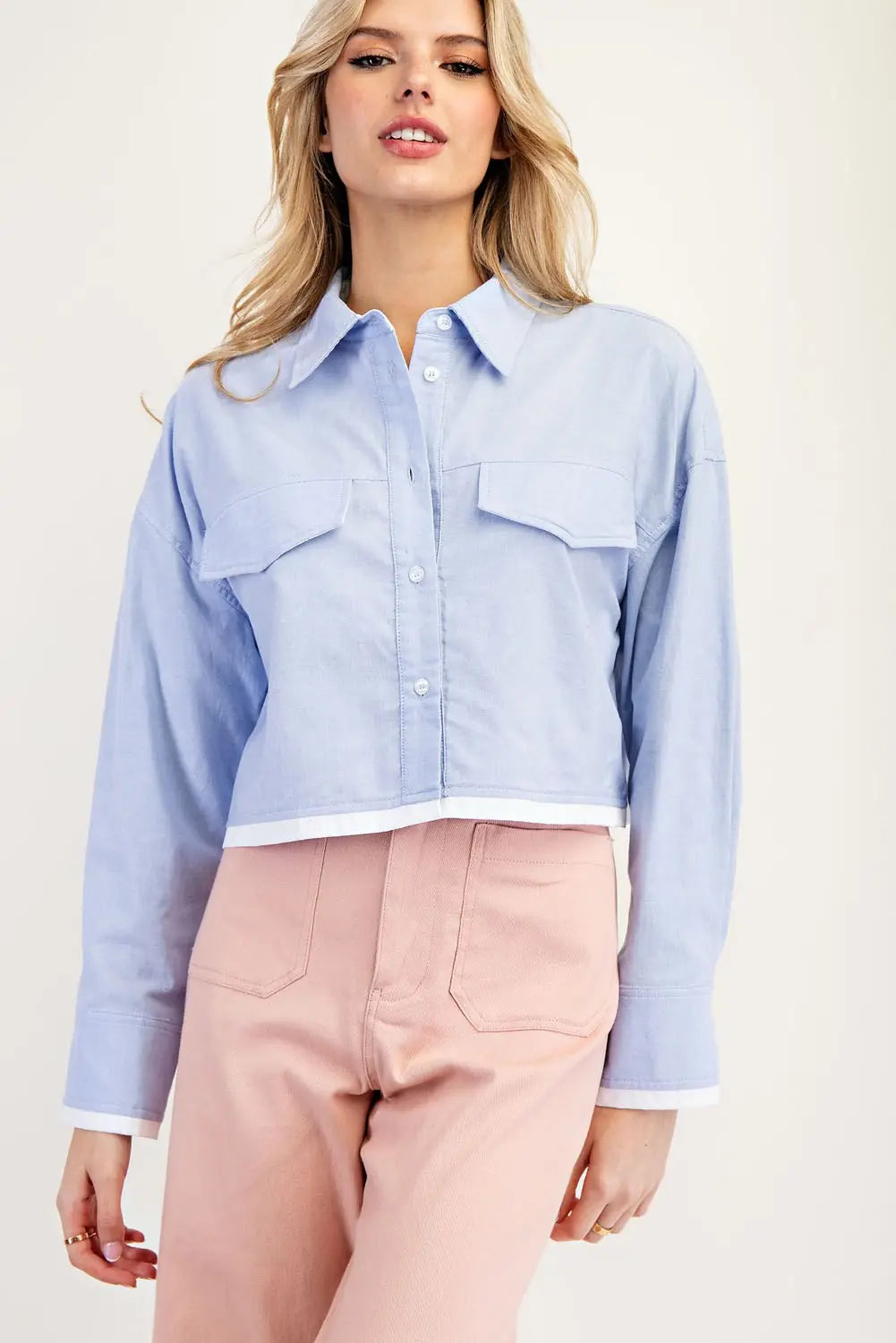 Cropped Button Down Shirt with a Collared Neckline Blue