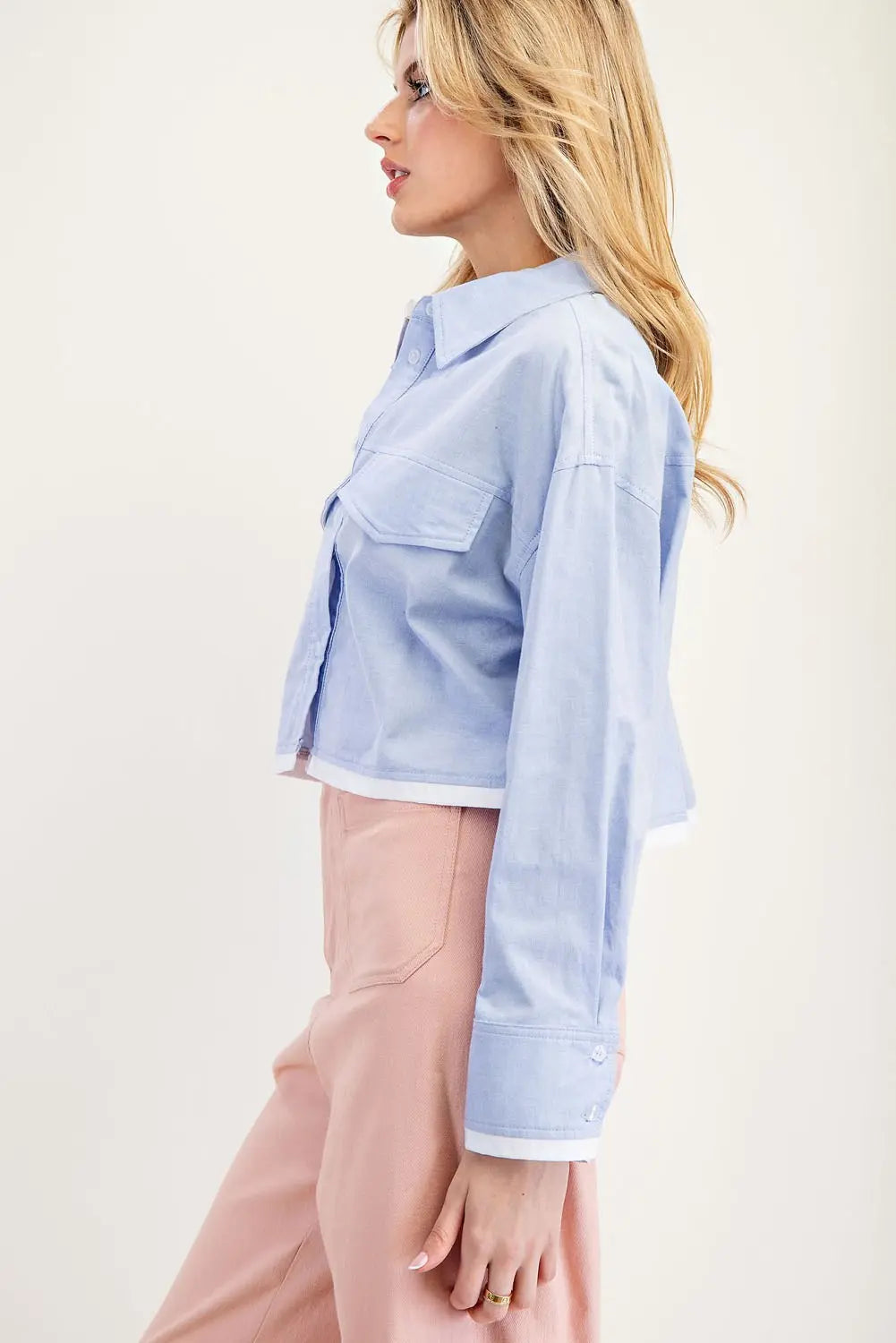 Cropped Button Down Shirt with a Collared Neckline Blue