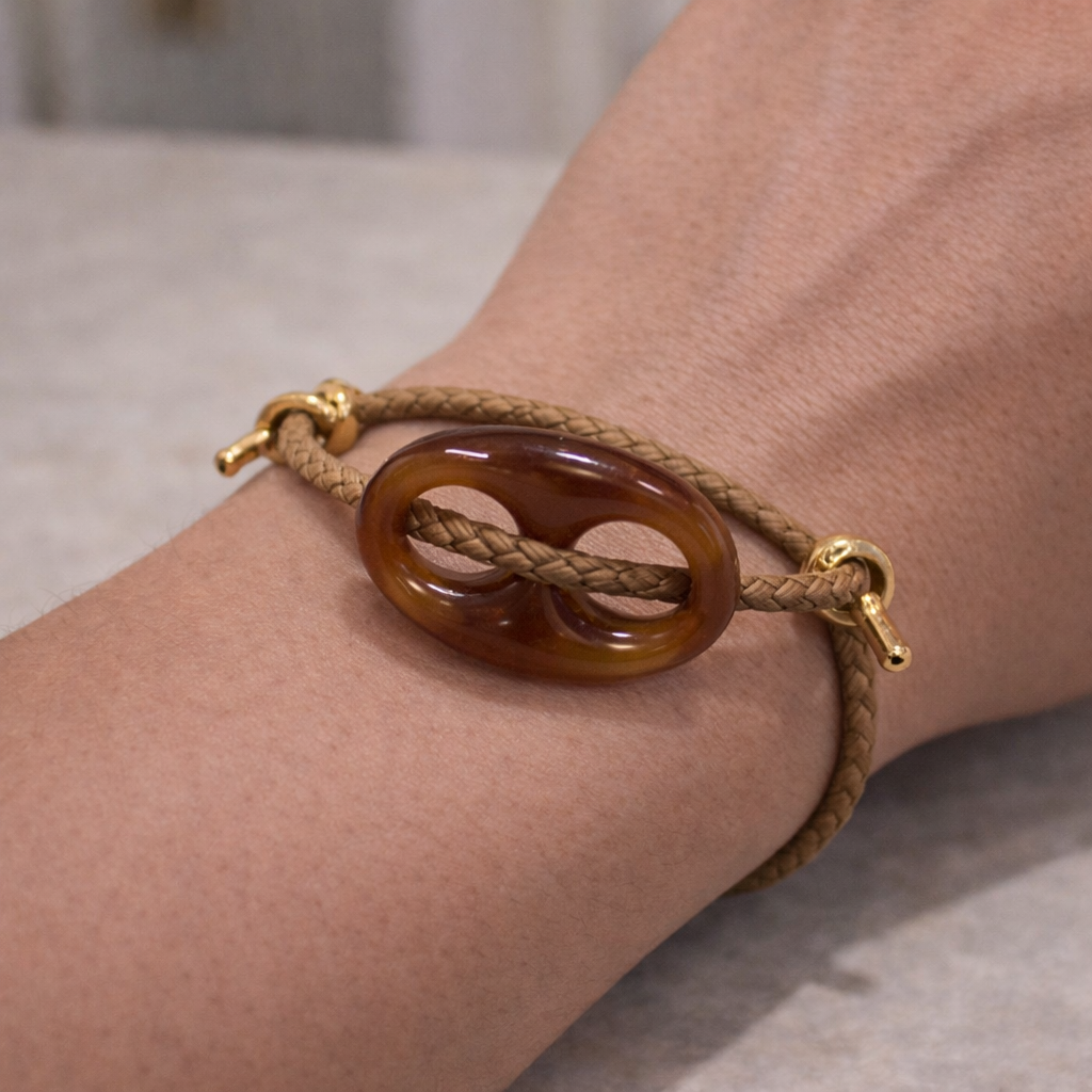 Contemporary's bracelet