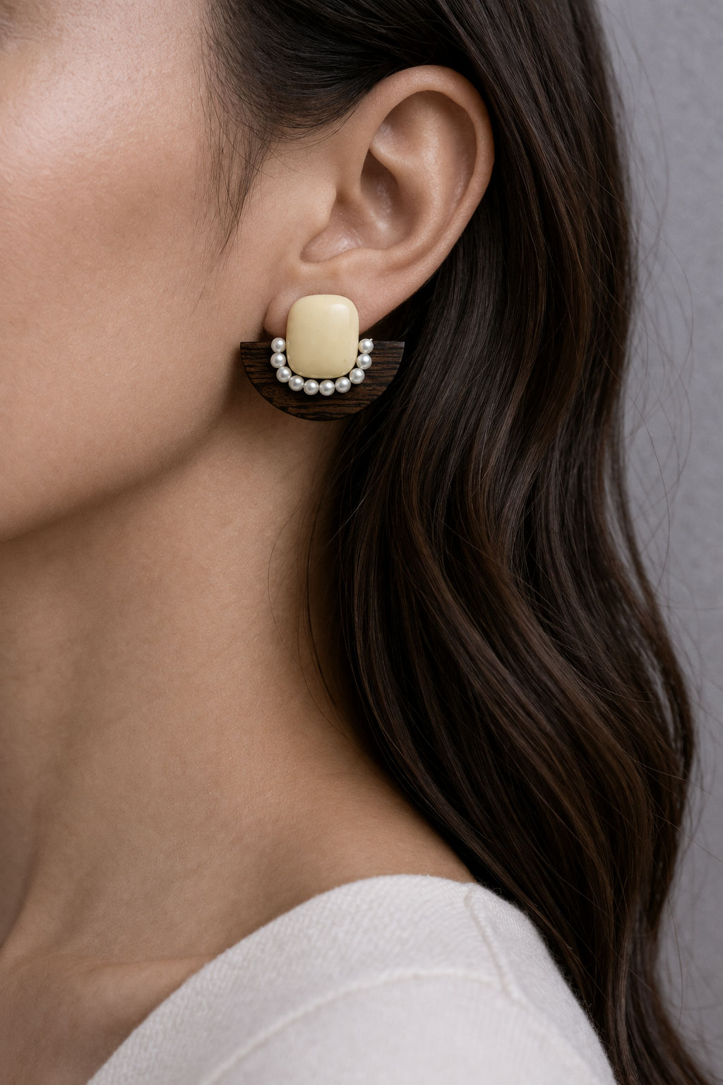 Cream & Pearl Wood Earrings