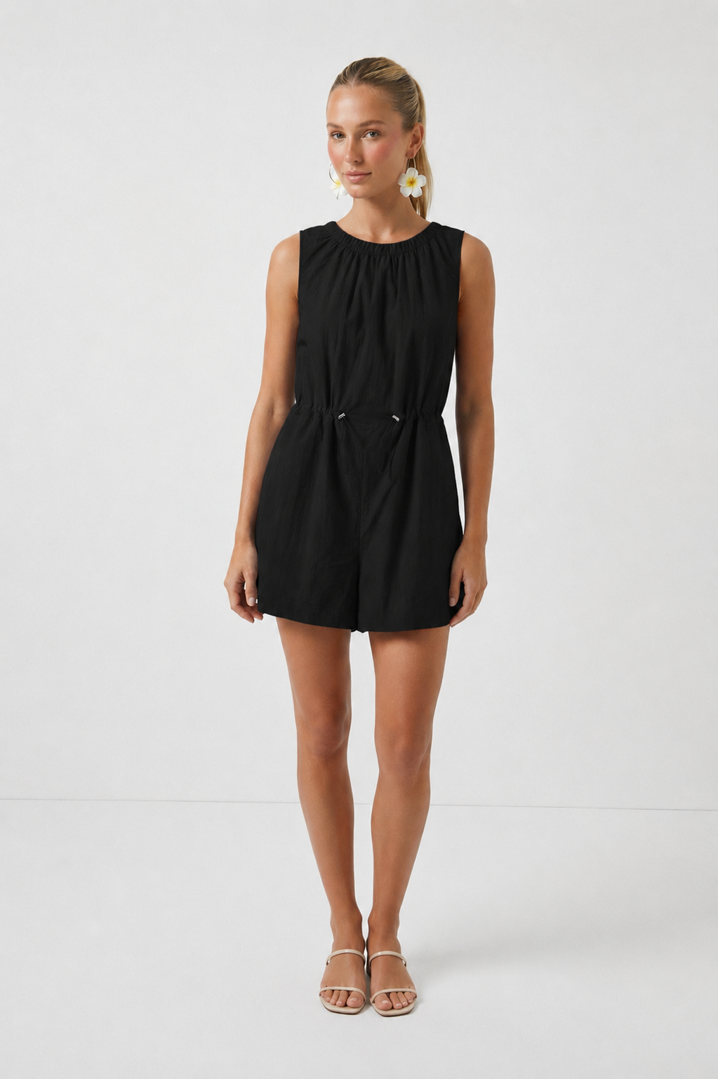 Sleeveless Waist Stooper Romper